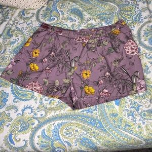 H&M Asymmetrical Purple Floral Shorts‎